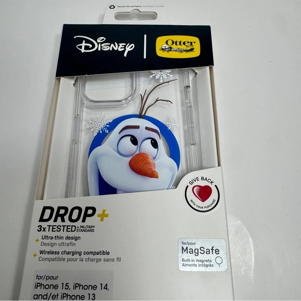 NWT Disney OtterBox Frozen Olaf phone case compatible with iPhone 15, 14, and 13